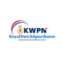 HENGSTEN DE BRABANDER DRUKKEN STEMPEL OP EERSTE BEZICHTIGING KWPN HENGSTENKEURING